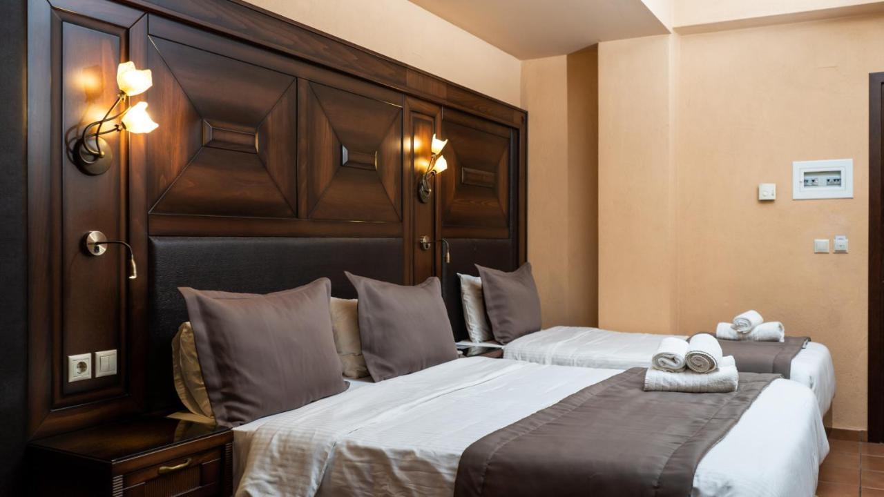 Dellas Boutique Hotel Kalampaka Exteriör bild