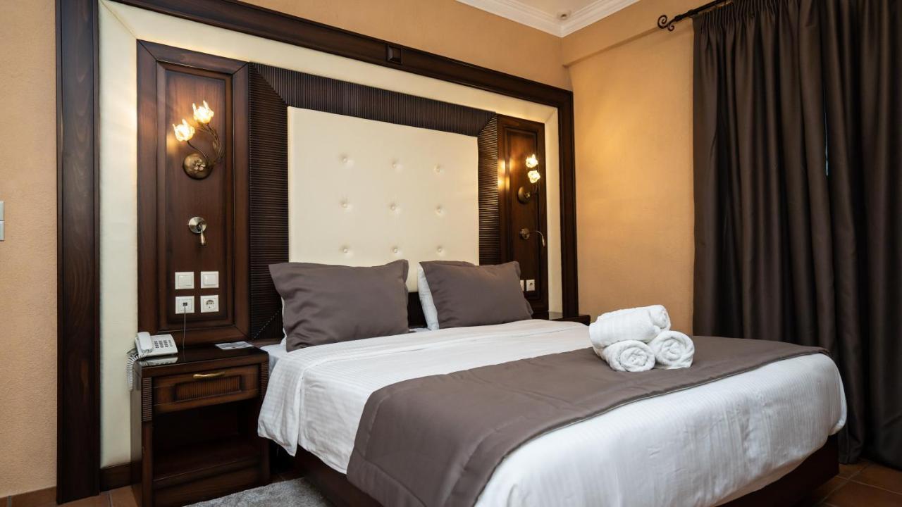 Dellas Boutique Hotel Kalampaka Exteriör bild