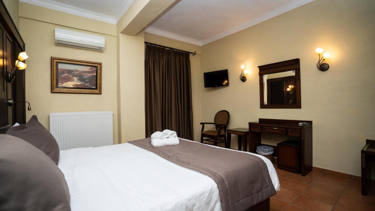 Dellas Boutique Hotel Kalampaka Exteriör bild